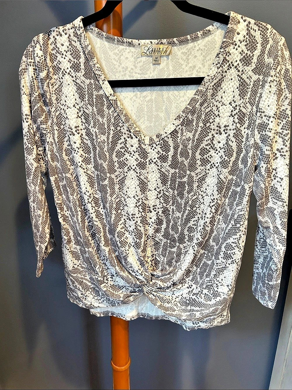 Lavish Animal Print Long Sleeve Blouse in White & gray. Size Medium